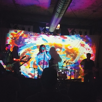 American Shadows perform at Yeti, with visuals by Molten Sun Projections