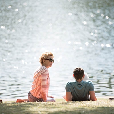 Annette Bening and Jamie Bell in “Film Stars Don’t Die in Liverpool”