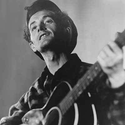 Woody Guthrie in New York City, 1942. 